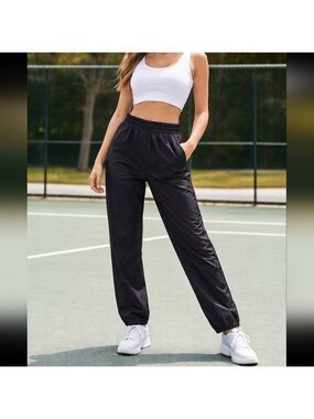 Ladies Court Club nylon lined pants size 30
